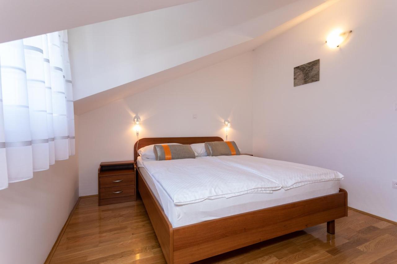 Apartments Crnekovic Jasna Baška Zewnętrze zdjęcie