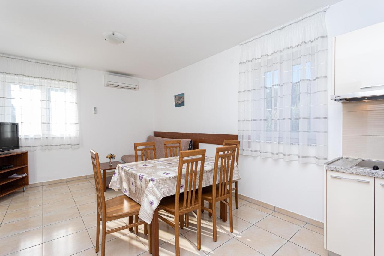 Apartments Crnekovic Jasna Baška Zewnętrze zdjęcie
